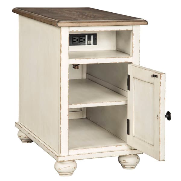 Signature Design by Ashley Realyn Chairside End Table
