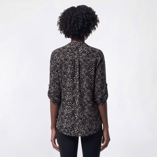 Womens Notations 3/4 Sleeve Abstract Pleated Henley Blouse