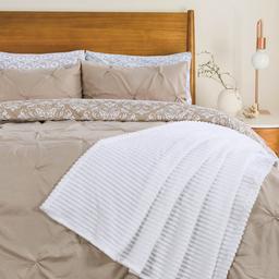 Olivia Parker® Elisabeth 8pc. Bed in a Bag