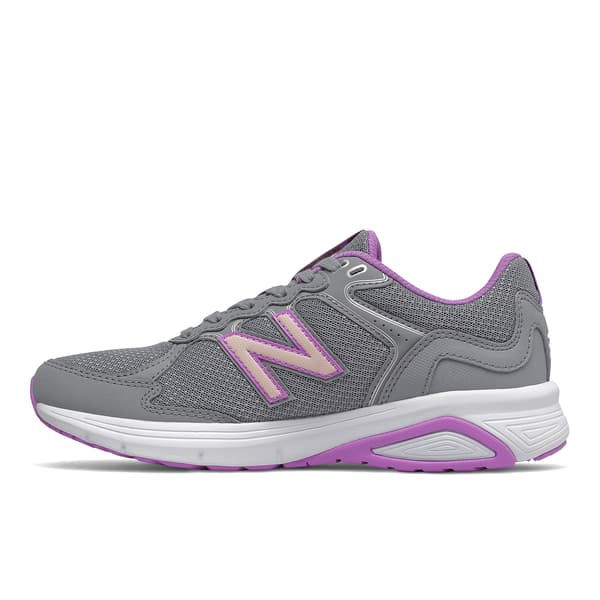 Boscov's womens new cheap balance sneakers