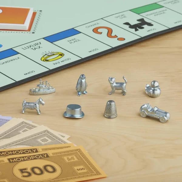 Hasbro Monopoly&#174; Classic Game