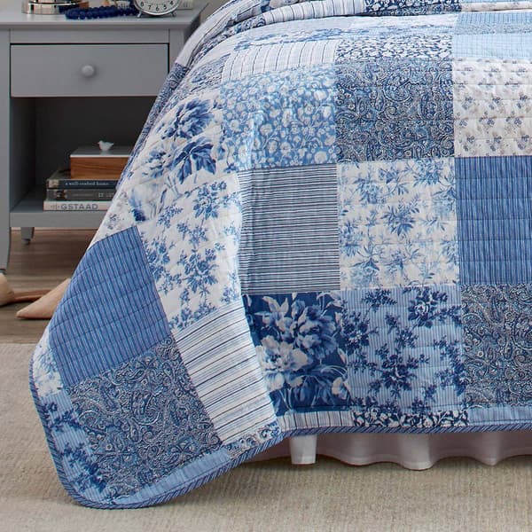 Laura Ashley® Paisley Patchwork 136 TC Reversible Quilt Set