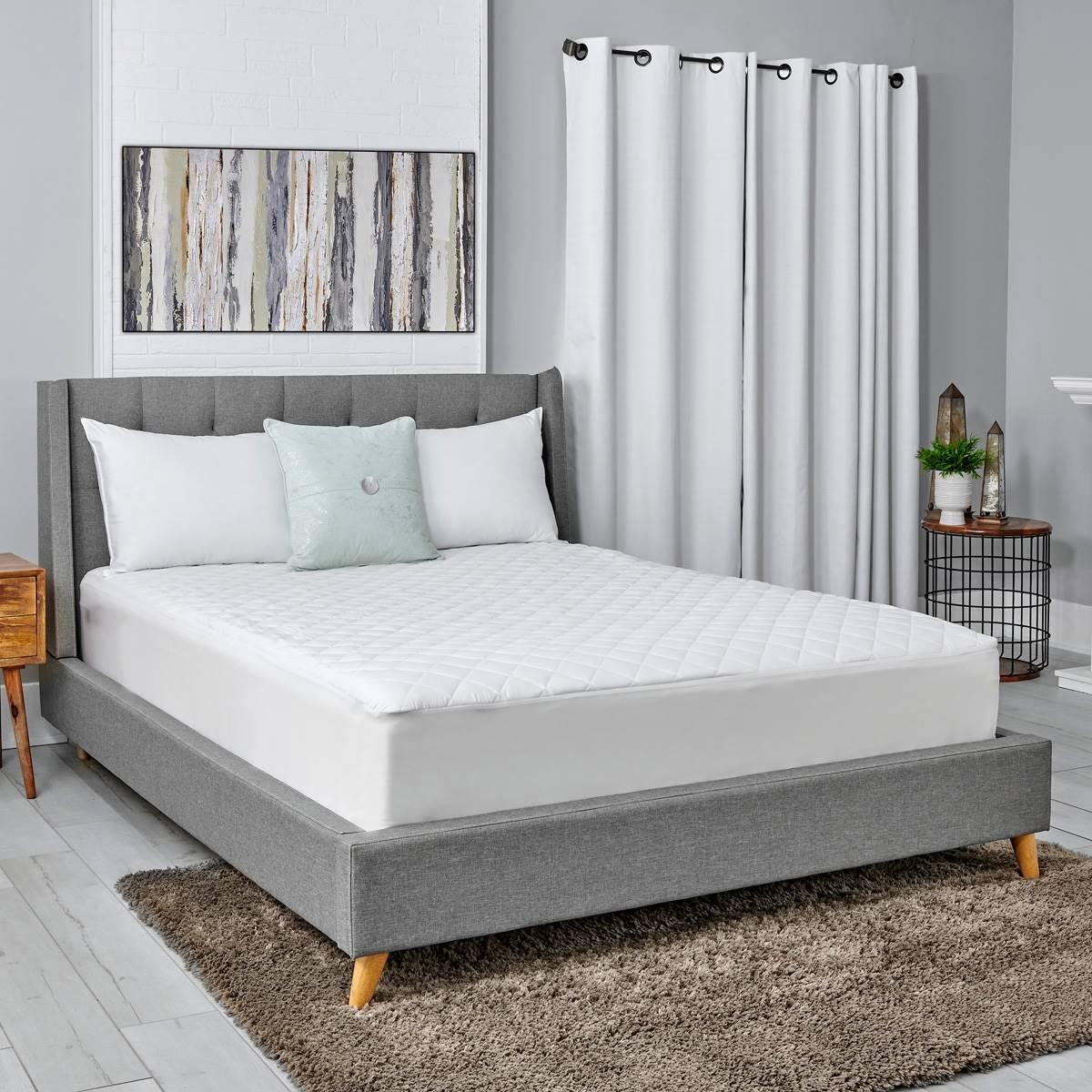 Sealy® Luxury Mattress Pad