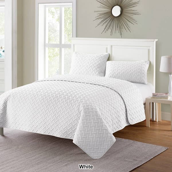 VCNY Home Nina Embossed Basketweave Quilt Set