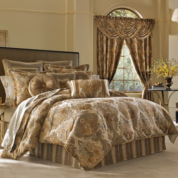 J. Queen New York Bradshaw Bedroom Collection