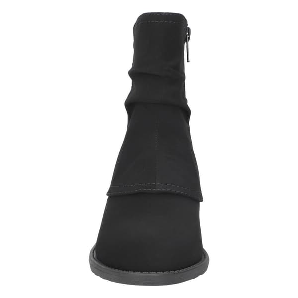 Womens Easy Street Kudos Block Heel Ankle Boots