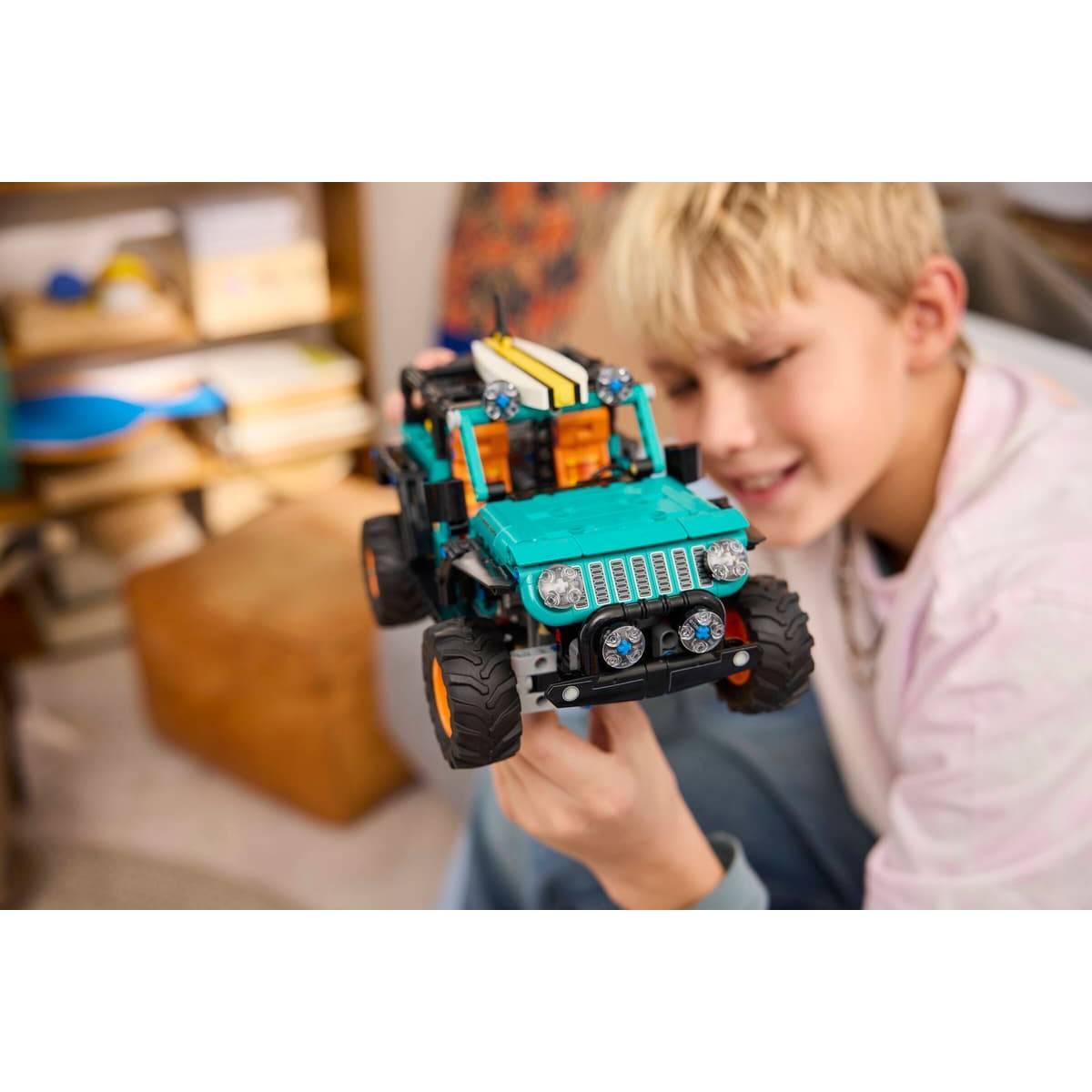 LEGO® Technic Jeep® Wrangler Rubicon SUV