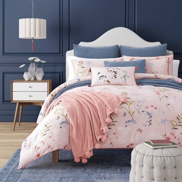 J by J. Queen Beatrice Comforter Set