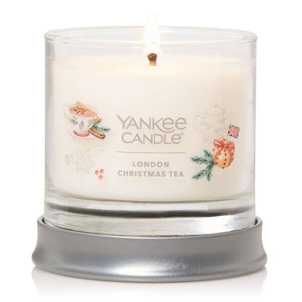 Yankee Candle&#40;R&#41; 4.3oz. London Christmas Tea Candle - image 