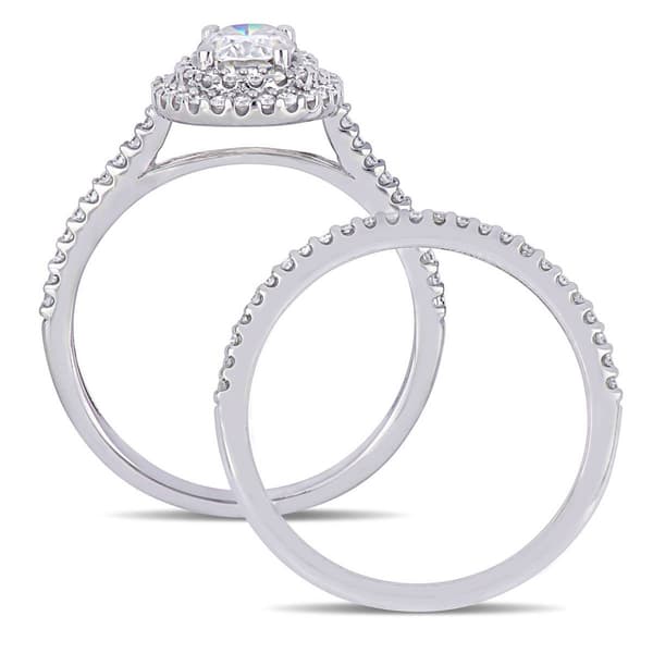 Diamond Classics&#8482; 14kt. Round Cut Halo Bridal Ring Set
