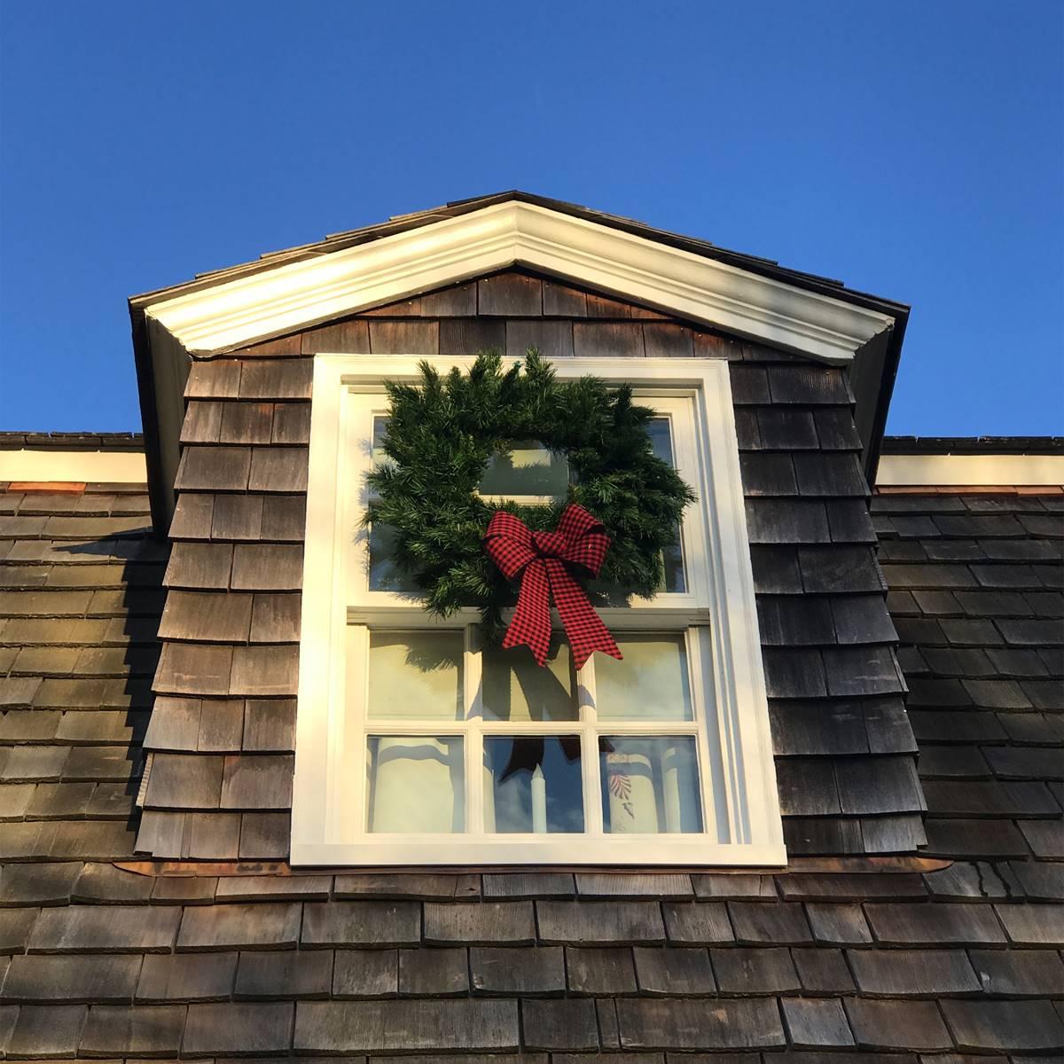 Northlight Seasonal 24in. Mixed Pine Artificial Christmas Wreath
