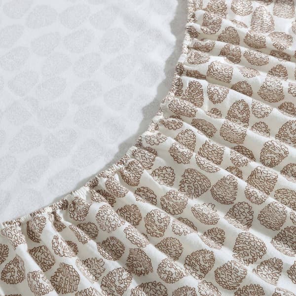 Eddie Bauer Little Creek Pine Cone Cotton Flannel Sheet Set