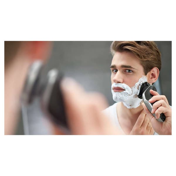 Philips Norelco 5940 Shaver