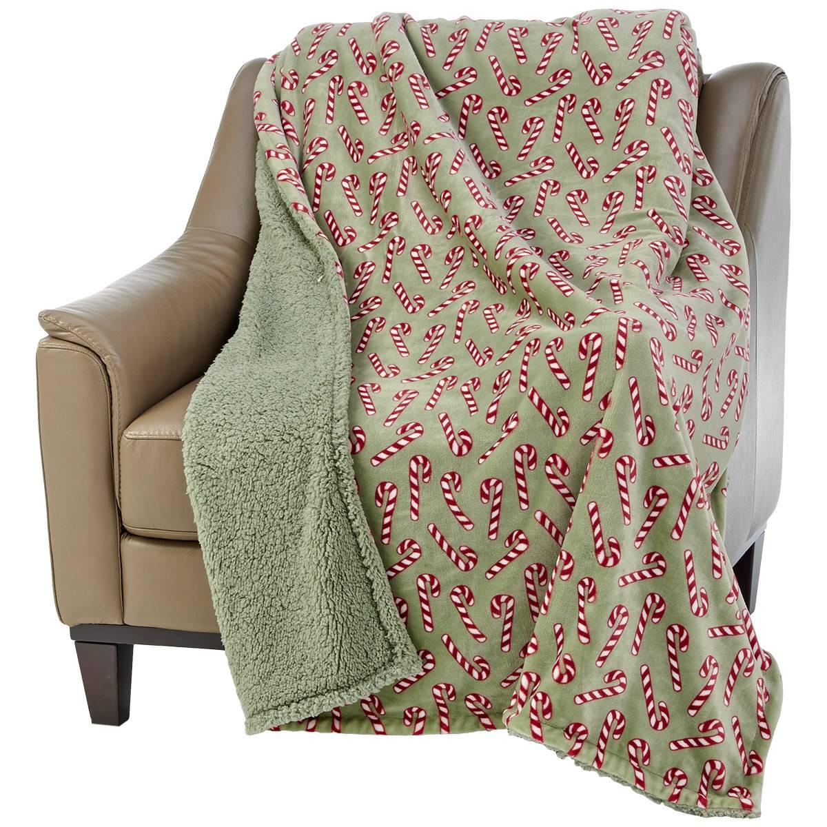 Mountain Ridge Sweet Stripes Print to Sherpa Throw
