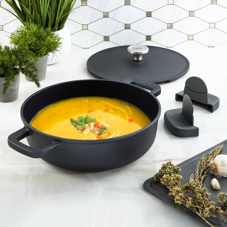 BergHOFF Phantom Nonstick 11in. Ceramic Covered Saute Pan