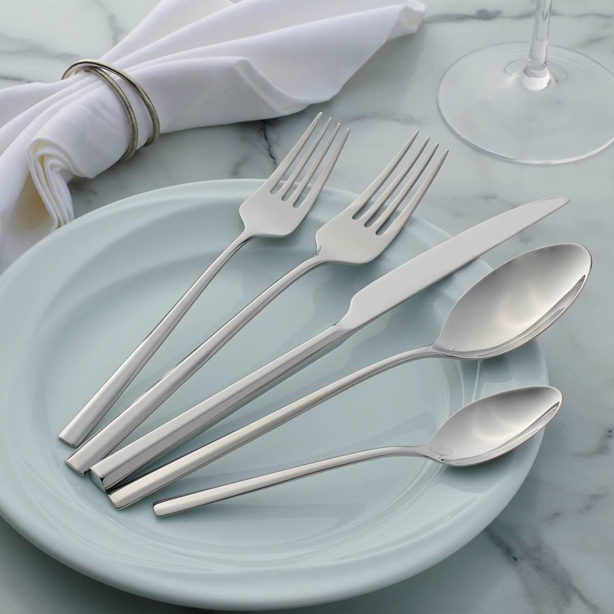 Oneida Doublet 20pc. Everyday Flatware Set