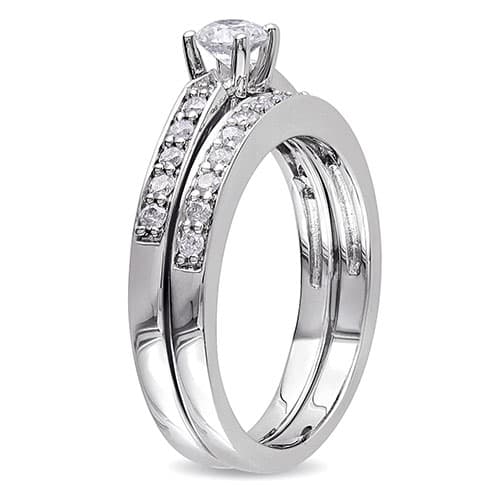 Loveblooms™  Round White 1/2ctw. Diamonds Bridal Ring Set