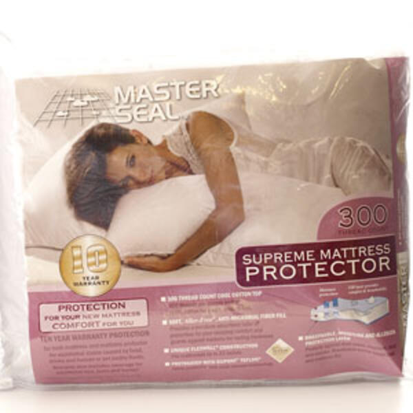 Fleece Poly/Laminated Mattress Protector - Twin - image 