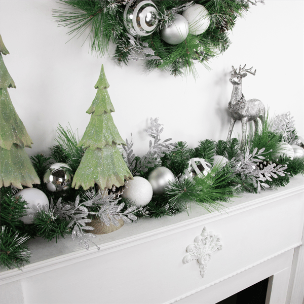 Northlight 6ft. Christmas Pine Garland with Striped Ornaments