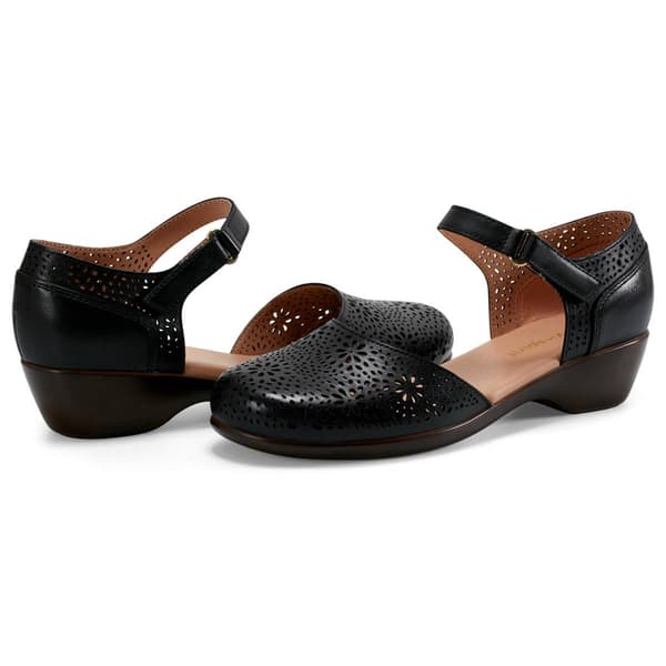 Womens Easy Spirit Denita Flats