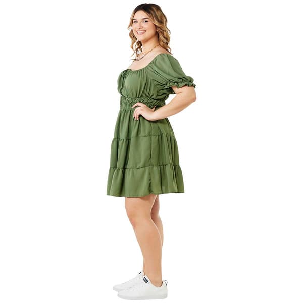 Juniors Plus Liberty Love Challis Puff Sleeve Tier Shift Dress