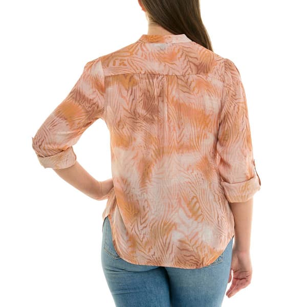 Womens Zac & Rachel 3/4 Roll Tab Sleeve Pleated Abstract Blouse