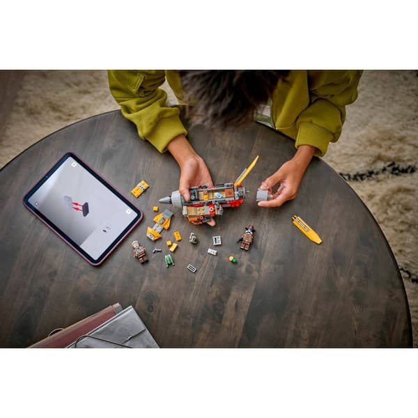 LEGO® Star Wars™ Cobb Vanth''s Speeder Building Kit