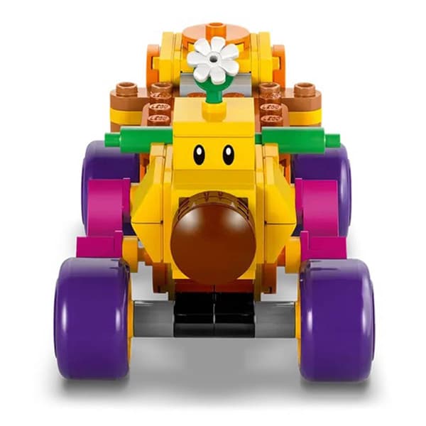 LEGO&#174; Mario Kart&#8482; &#8211; Baby Peach & Grand Prix Set Building Kit