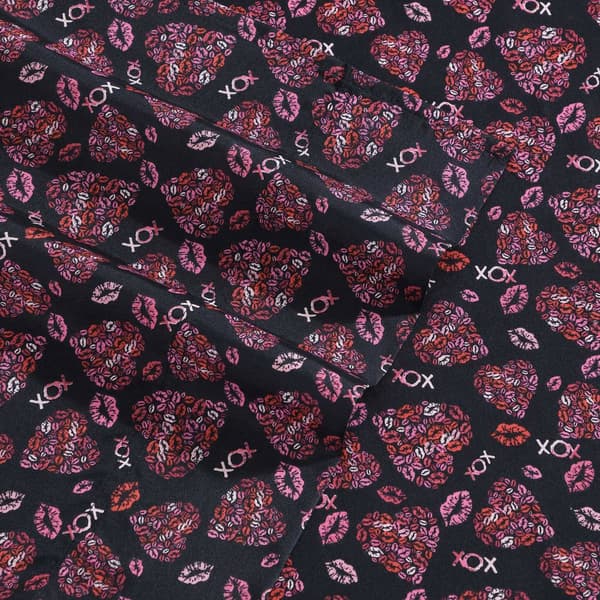 Betsey Johnson Lipstick Betsey Sheet Set