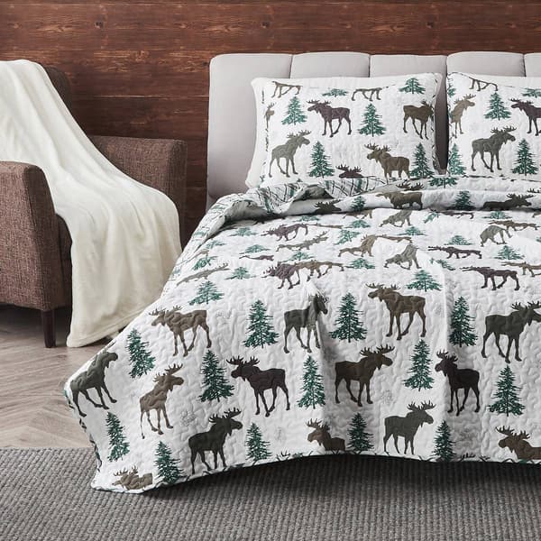 FreshFolds Wilderness 3pc. Reversible Evergreens Quilt Set