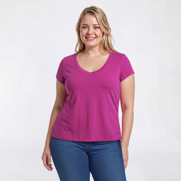 Juniors Plus Eye Candy Short Sleeve V-Neck Tee