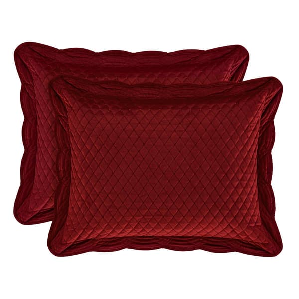 J. Queen New York Marissa Quilt Set