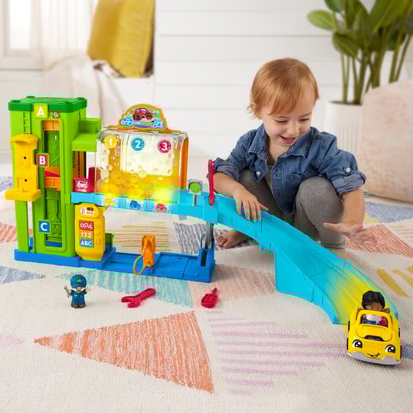 Fisher-Price&#40;R&#41; Little People&#40;R&#41; Car Wash Center