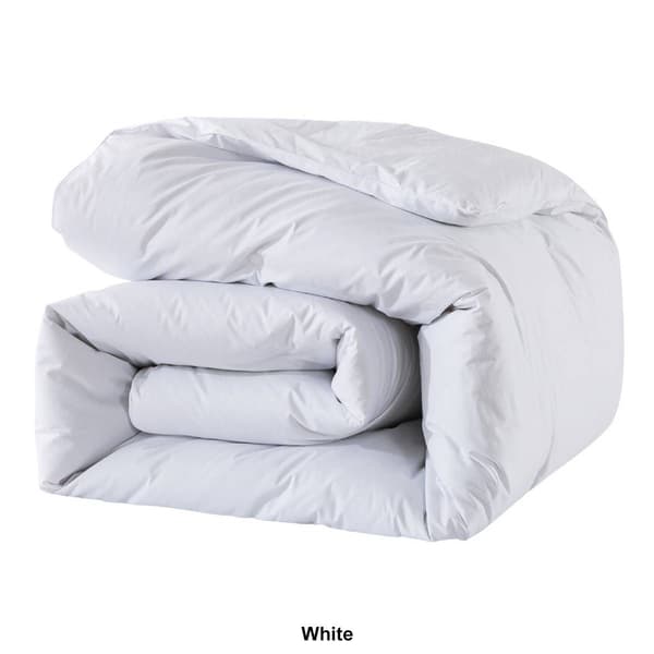 Royal Velvet Tufted Down Alternative Comforter