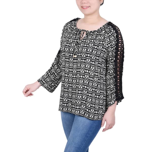 Womens NY Collection 3/4 Sleeve Tie Neck Geometric Blouse