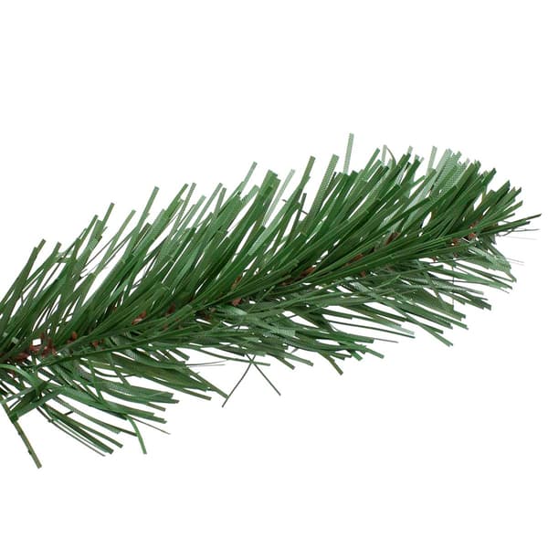 Northlight Seasonal 9ft. Spruce Artificial Christmas Garland