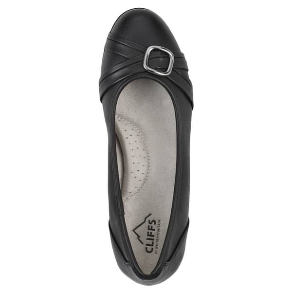 Womens Cliffs by White Mountain Calming Flats