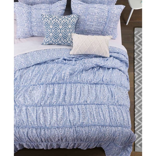 Greenland Home Fashions&#40;tm&#41; Helena Ruffle Soft & Billowy Quilt Set