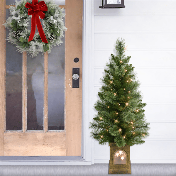 Puleo International Pre-Lit Potted Christmas Trees - Set of 2
