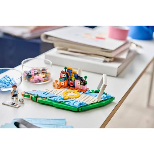LEGO® Editions Lionel Messi – Soccer Highlights