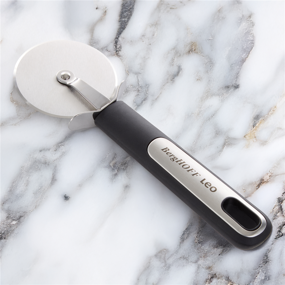 BergHOFF Leo Graphite Stainless Steel Pizza Cutter