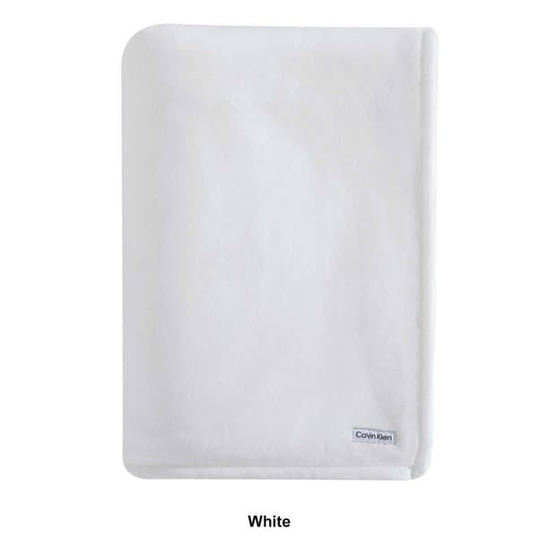 Calvin Klein Solid Plush Blanket