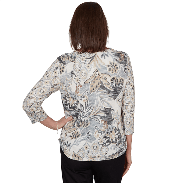 Petite Alfred Dunner Classics 3/4 Sleeve Geo Leaf Blouse