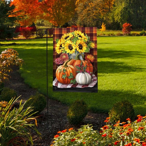 Briarwood Lane Autumn Arrangement Garden Flag