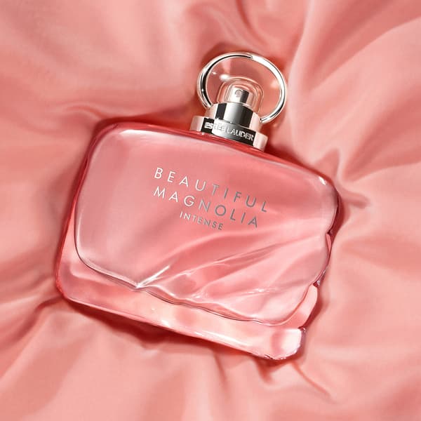 Estée Lauder™ Beautiful Magnolia Intense Eau de Parfum