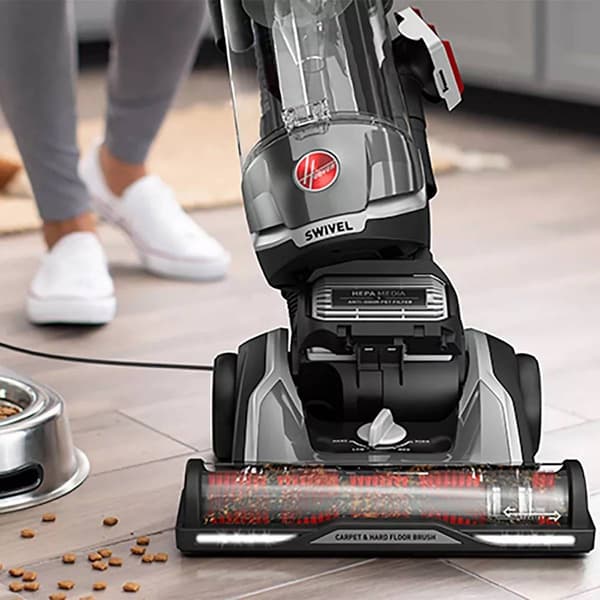 Hoover® Maxlife Elite Swivel XL Pet Vacuum