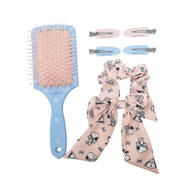 Impressions Vanity Peanuts™ Snoopy Bowtie Brush
