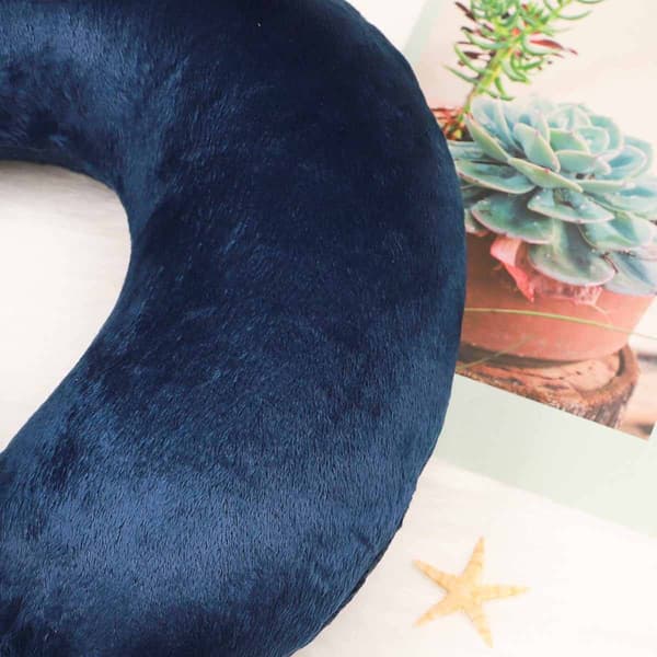 Pur Serenity Origin Memory Foam Travel Neck Pillow