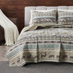 FreshFolds Yosemite 3pc. Reversible Wildlife Stripe Quilt Set