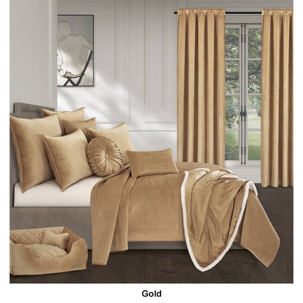 J. Queen New York Townsend 3pc. Quilt Set